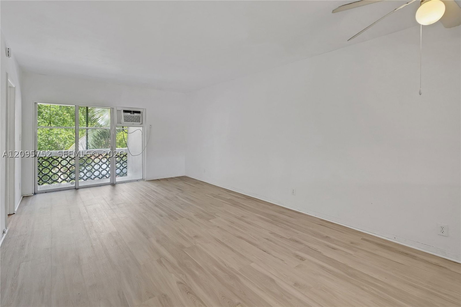 Real estate property located at 6580 Santona St A37, Miami-dade, Santona Condo, Coral Gables, FL