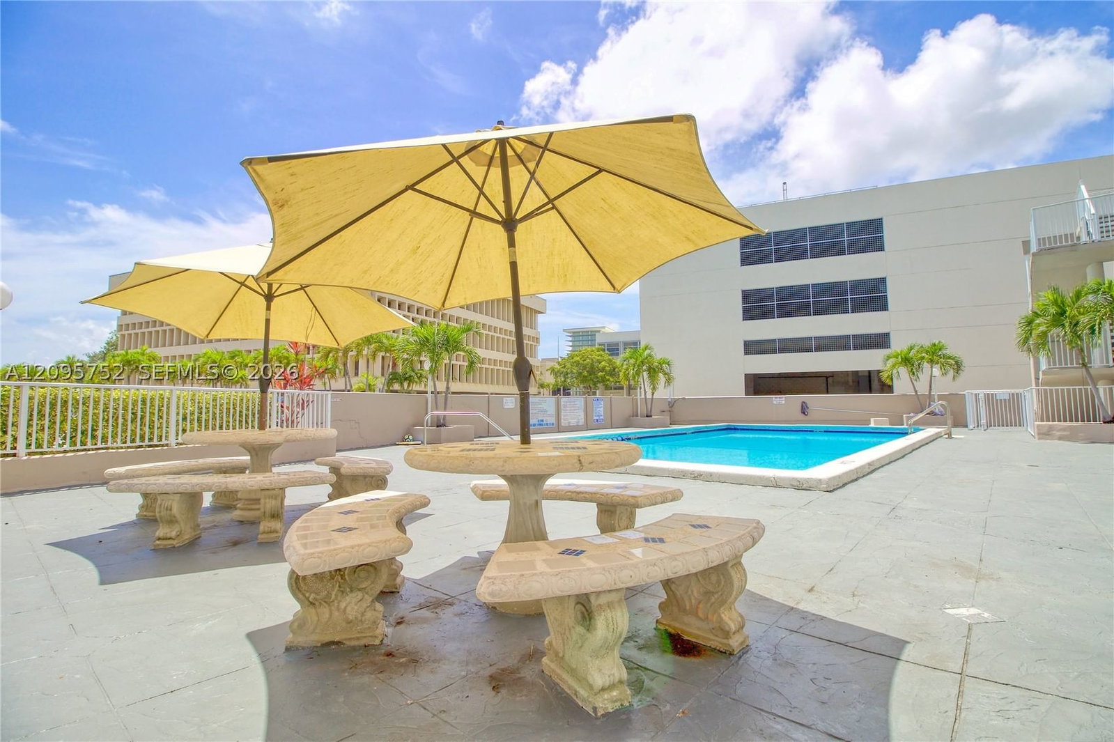 Real estate property located at 6580 Santona St A37, Miami-dade, Santona Condo, Coral Gables, FL