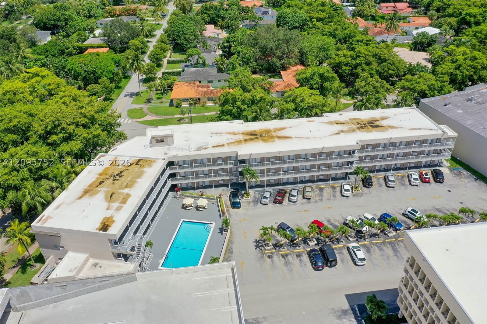 Real estate property located at 6580 Santona St A37, Miami-dade, Santona Condo, Coral Gables, FL