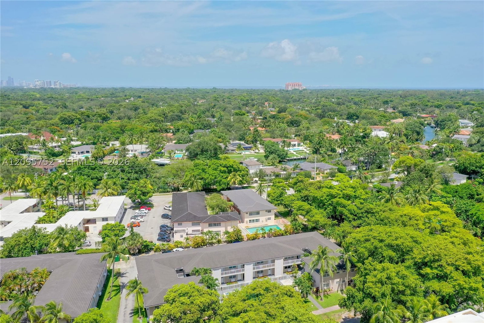 Real estate property located at 6580 Santona St A37, Miami-dade, Santona Condo, Coral Gables, FL