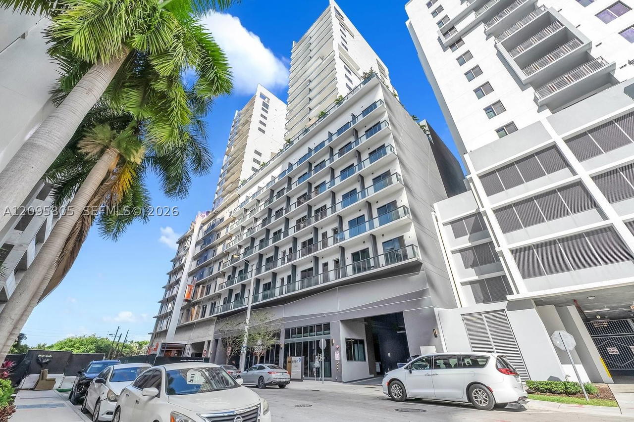 Real estate property located at 229 9th St #508, Miami-dade, Smart Brickell, Miami, FL