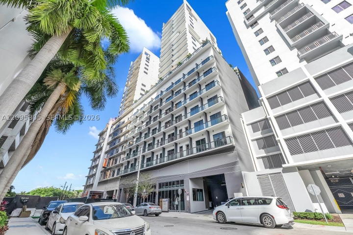 Real estate property located at 229 9th St #508, Miami-dade, Smart Brickell, Miami, FL