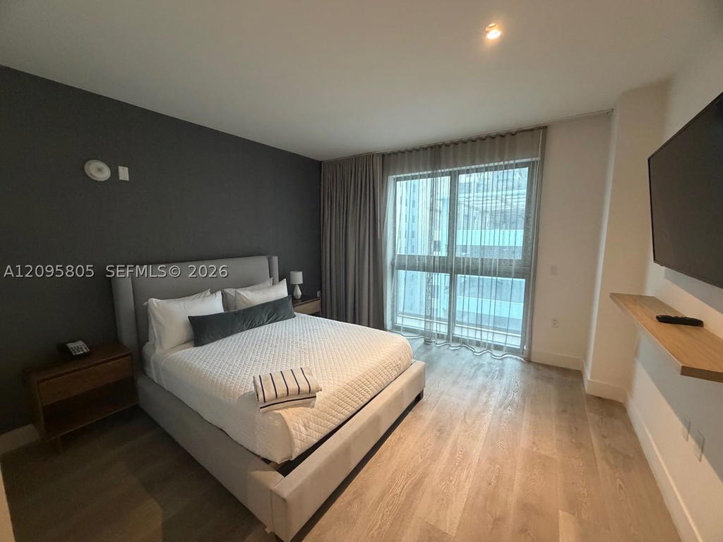 Real estate property located at 229 9th St #508, Miami-dade, Smart Brickell, Miami, FL
