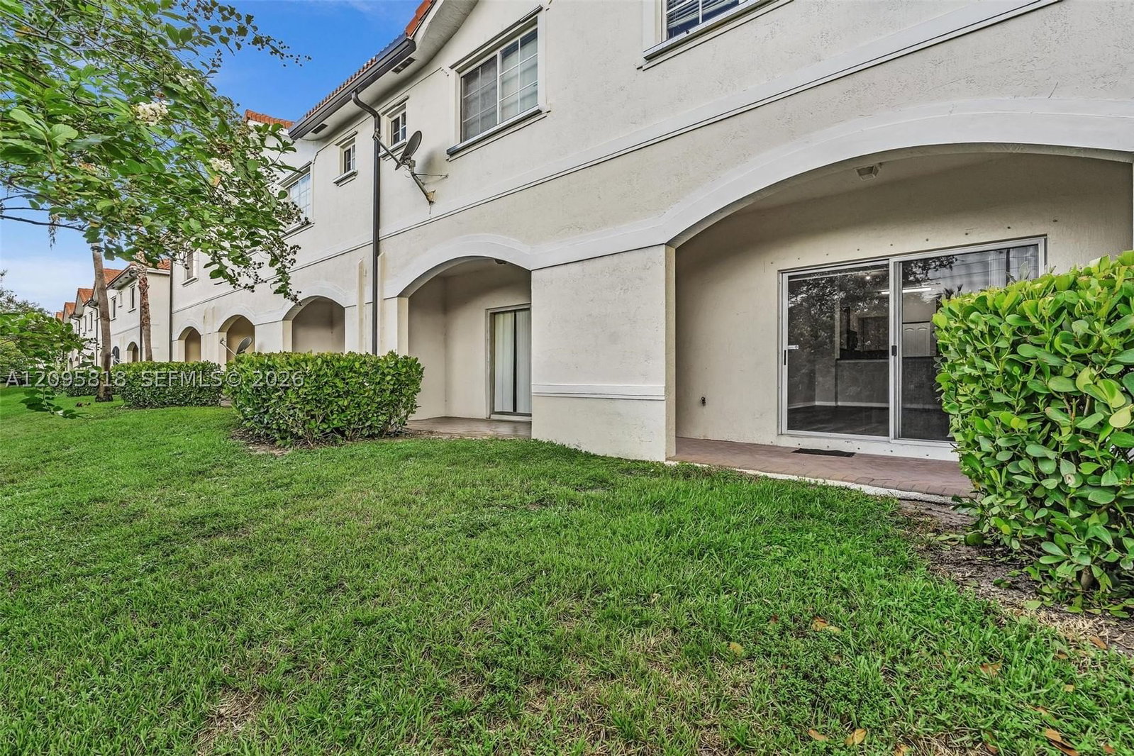 Real estate property located at 3530 29th Ct, Broward, United Homes At Bella Visa, Lauderdale Lakes, FL