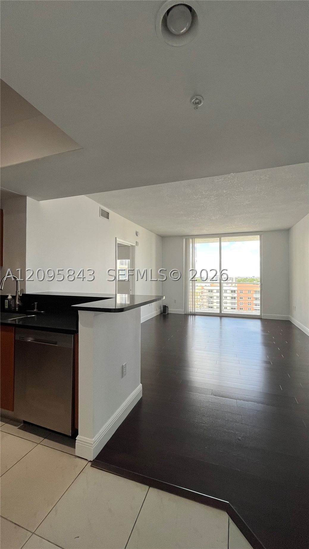 Real estate property located at 18800 29th Ave #1023, Miami-dade, Venture At Aventura East, Aventura, FL