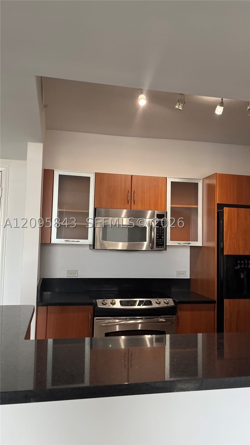Real estate property located at 18800 29th Ave #1023, Miami-dade, Venture At Aventura East, Aventura, FL