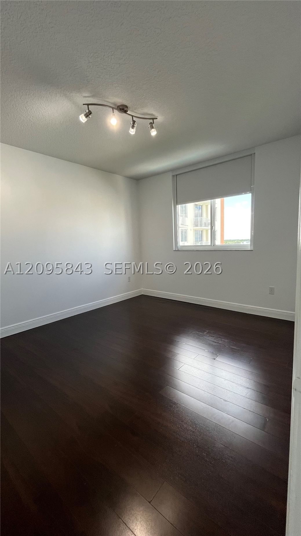 Real estate property located at 18800 29th Ave #1023, Miami-dade, Venture At Aventura East, Aventura, FL
