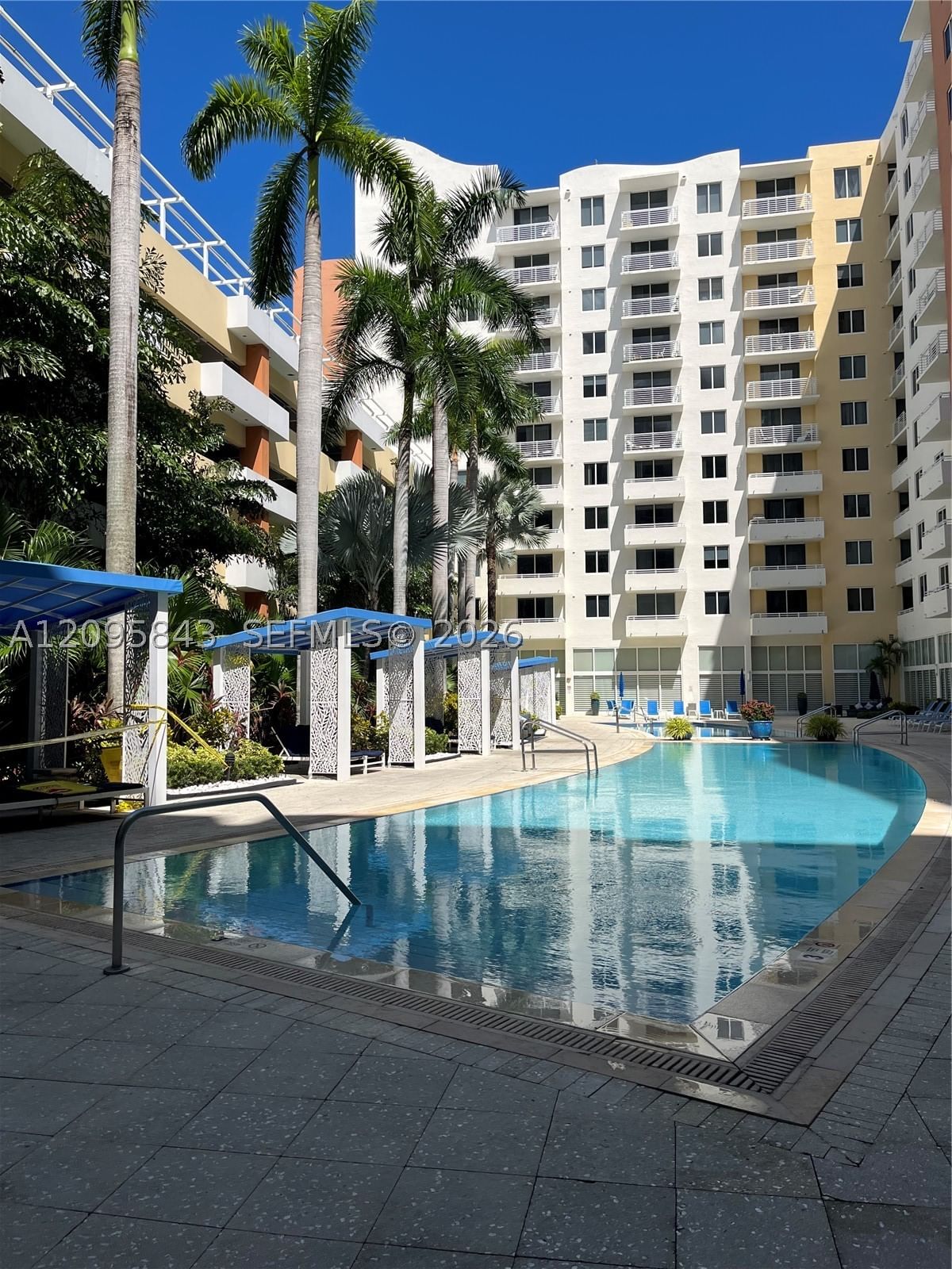 Real estate property located at 18800 29th Ave #1023, Miami-dade, Venture At Aventura East, Aventura, FL