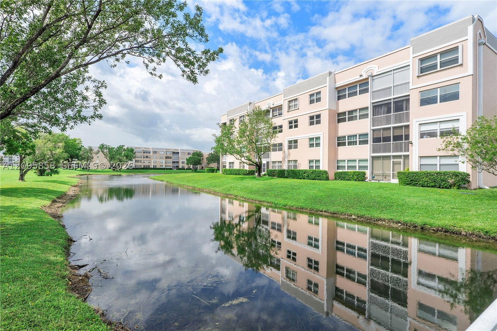 Real estate property located at 2580 103rd Ave #203, Broward, Sunrise Lakes 192 Condo, Sunrise, FL