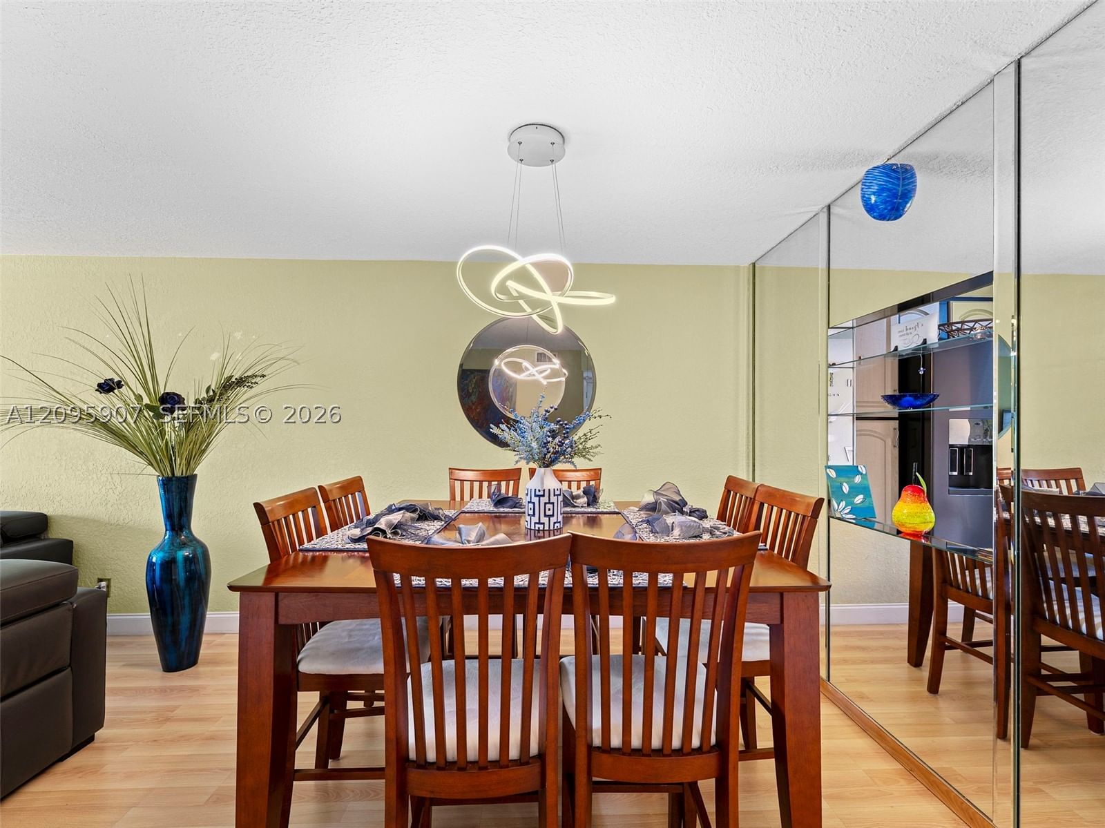Real estate property located at 9820 Hollybrook Lake Dr #208, Broward, Hollybrook Golf And, Pembroke Pines, FL