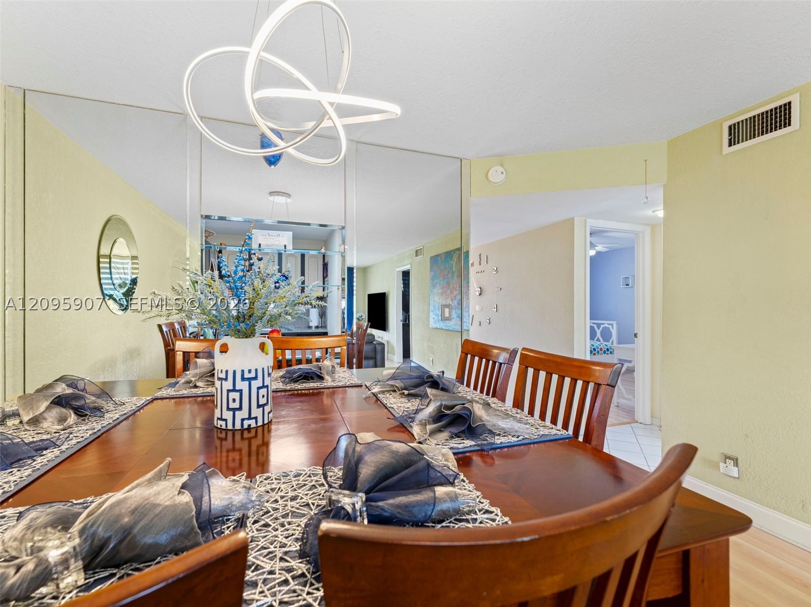 Real estate property located at 9820 Hollybrook Lake Dr #208, Broward, Hollybrook Golf And, Pembroke Pines, FL