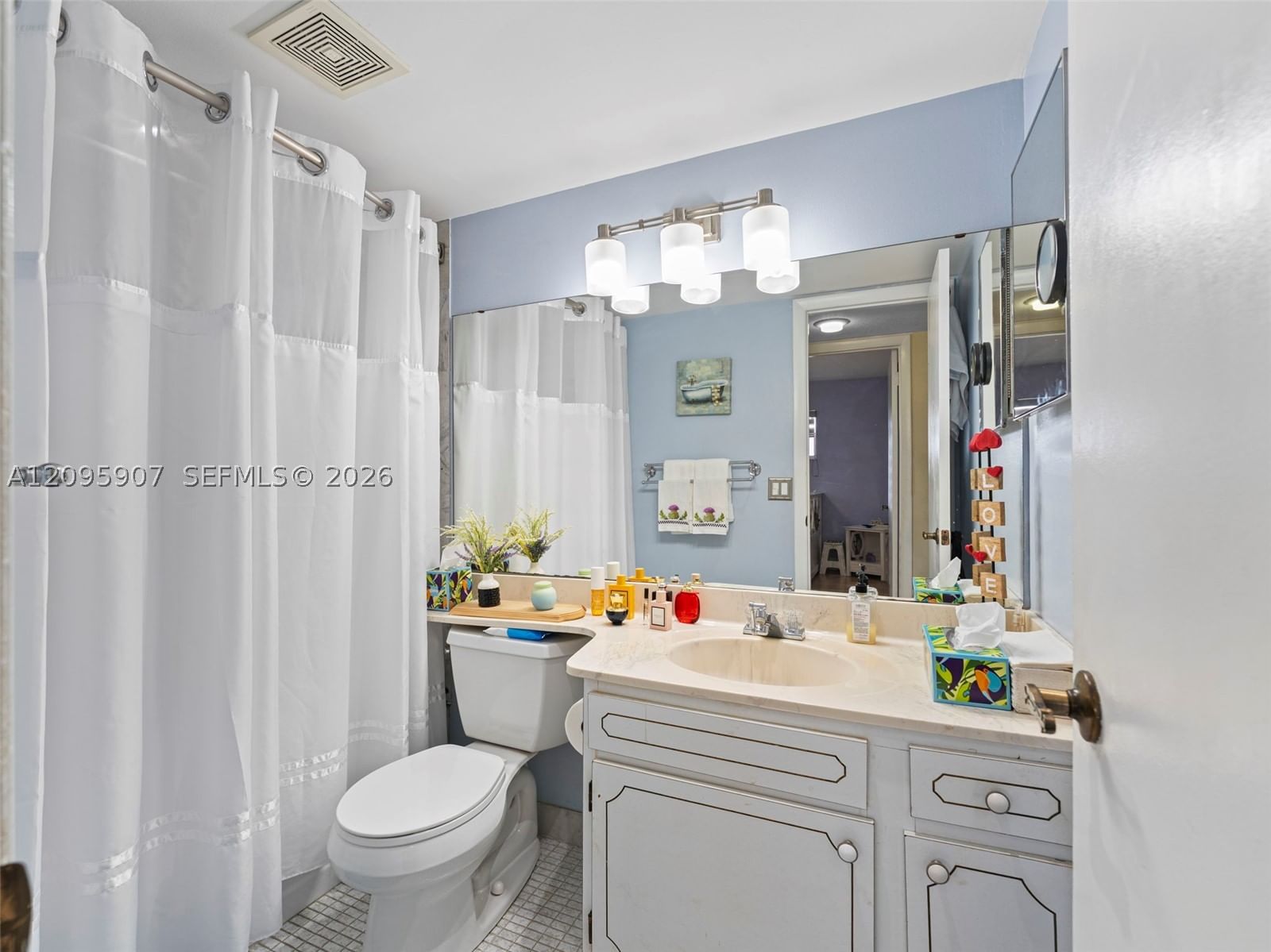 Real estate property located at 9820 Hollybrook Lake Dr #208, Broward, Hollybrook Golf And, Pembroke Pines, FL