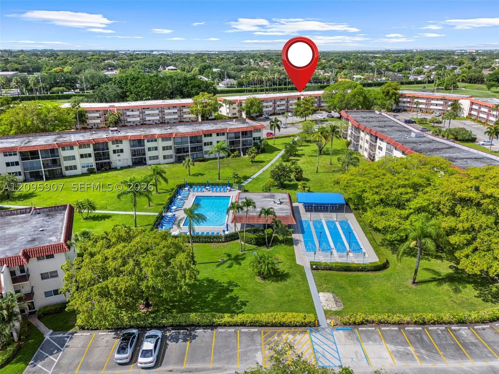 Real estate property located at 9820 Hollybrook Lake Dr #208, Broward, Hollybrook Golf And, Pembroke Pines, FL