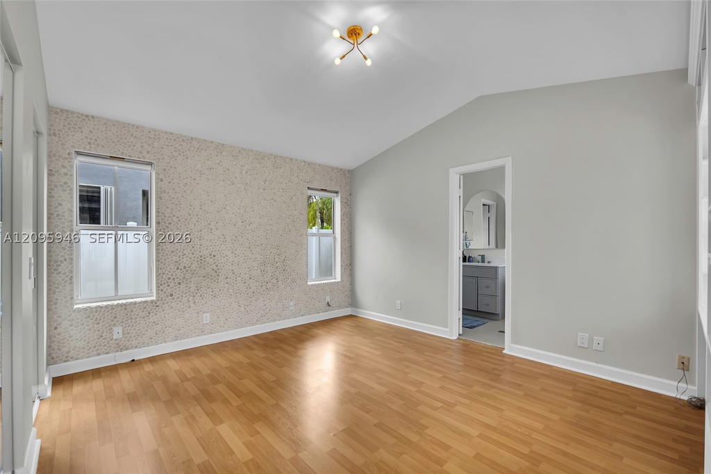 Real estate property located at 815 Falling Water Rd, Broward, Sector 4 North, Weston, FL