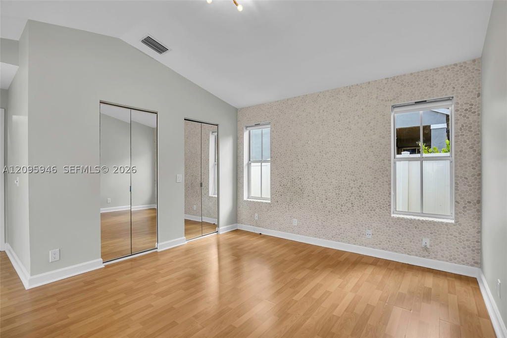 Real estate property located at 815 Falling Water Rd, Broward, Sector 4 North, Weston, FL