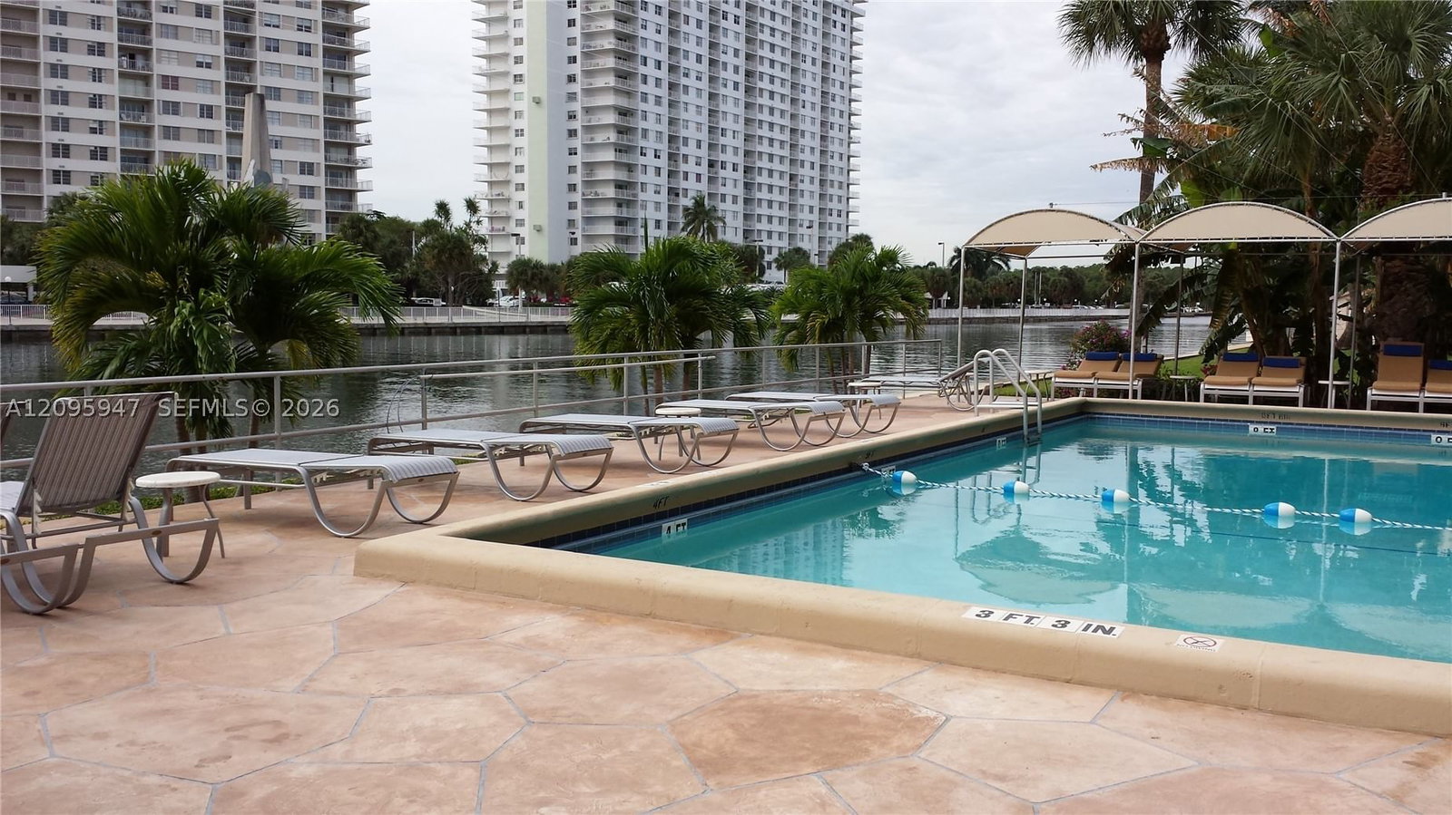 Real estate property located at 220 Kings Point Dr #606, Miami-dade, Kings Point Imperial Cond, Sunny Isles Beach, FL