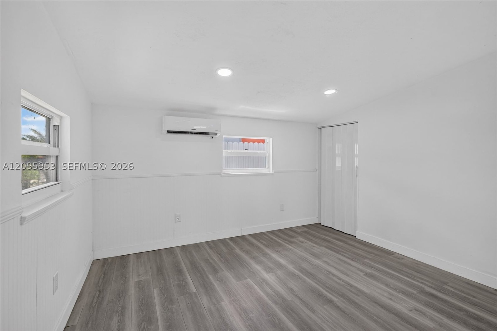 Real estate property located at 320 70th Ter, Broward, Boulevard Heights Sec 7, Hollywood, FL