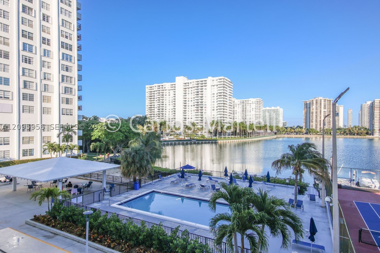 Real estate property located at 2780 183rd St #1207, Miami-dade, Commodore Plaza Condo, Aventura, FL
