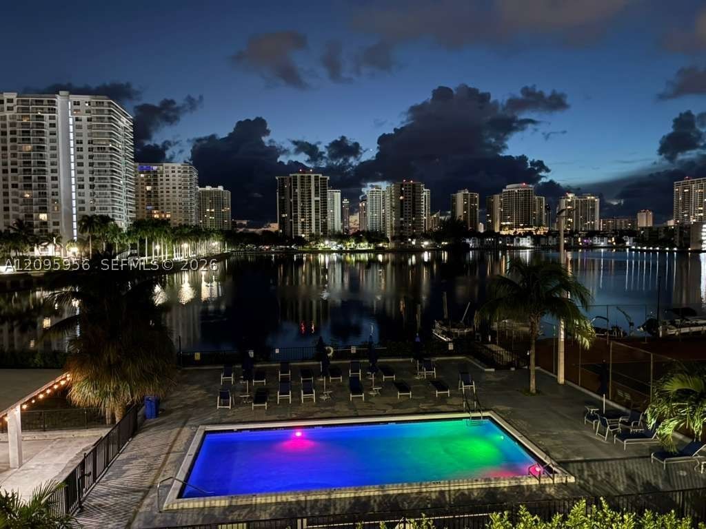 Real estate property located at 2780 183rd St #1207, Miami-dade, Commodore Plaza Condo, Aventura, FL