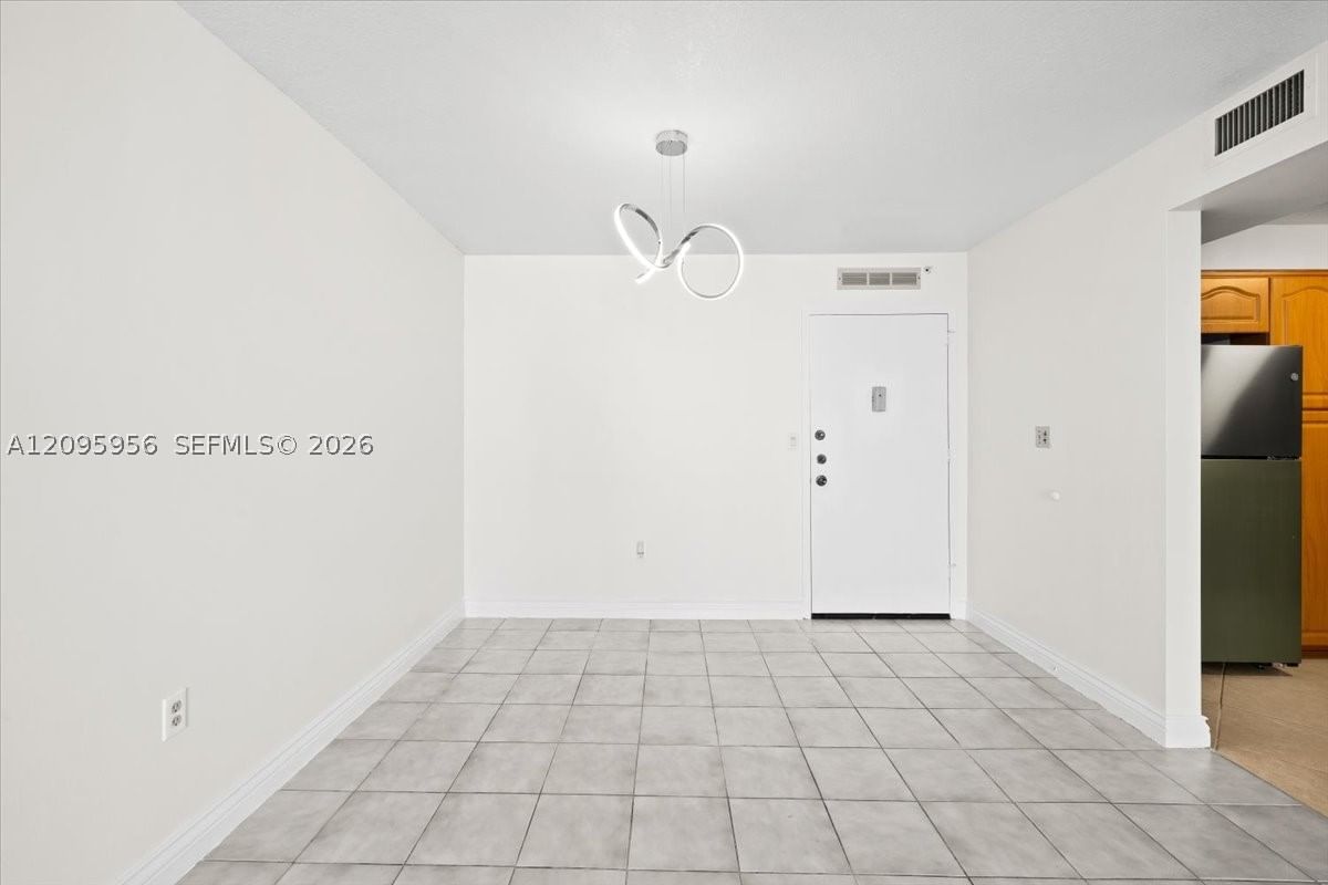 Real estate property located at 2780 183rd St #1207, Miami-dade, Commodore Plaza Condo, Aventura, FL