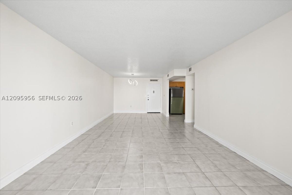 Real estate property located at 2780 183rd St #1207, Miami-dade, Commodore Plaza Condo, Aventura, FL
