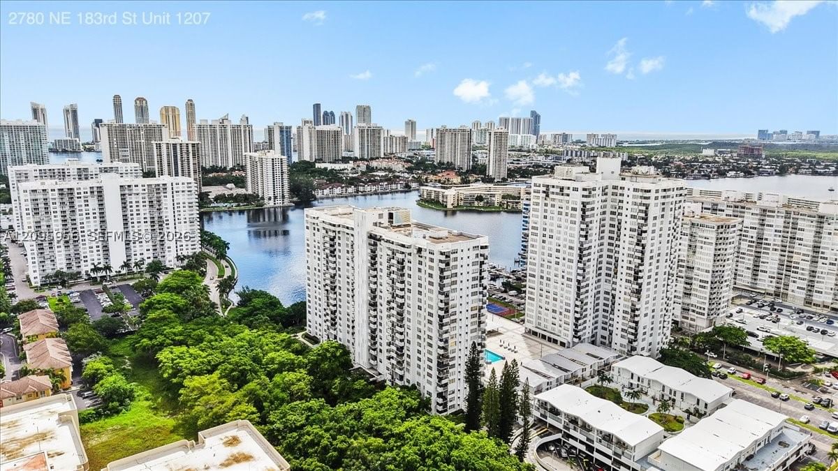 Real estate property located at 2780 183rd St #1207, Miami-dade, Commodore Plaza Condo, Aventura, FL