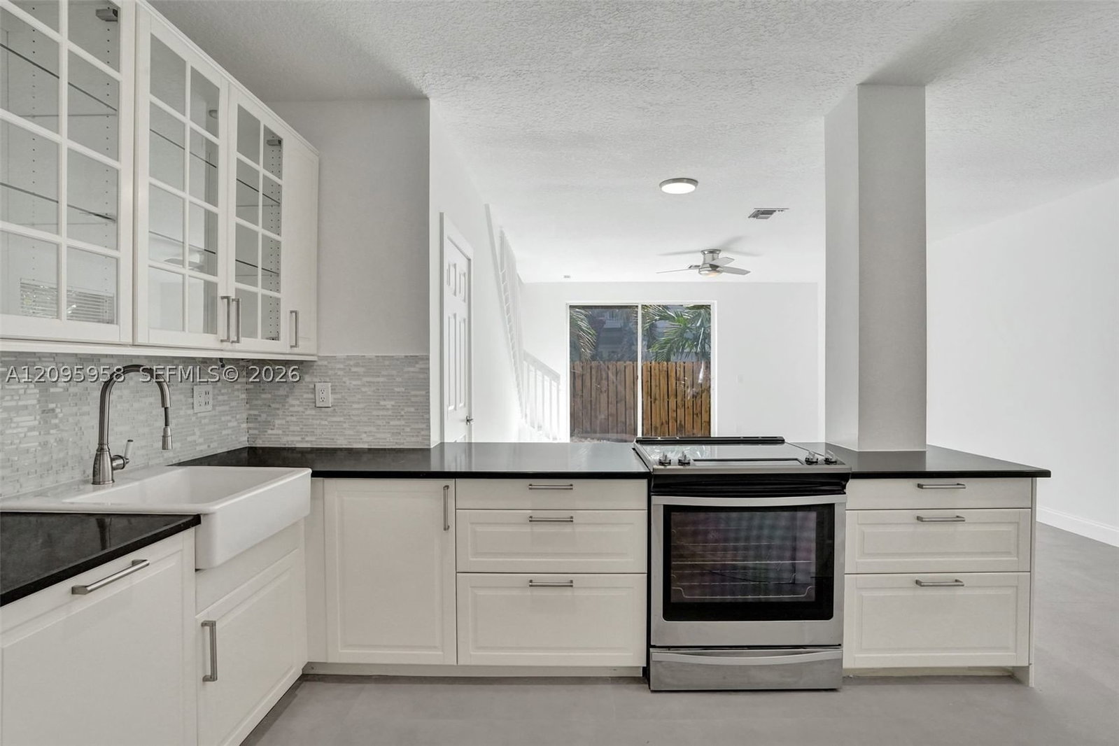 Real estate property located at 1212 Las Olas Blvd, Broward, Waverly Place, Fort Lauderdale, FL