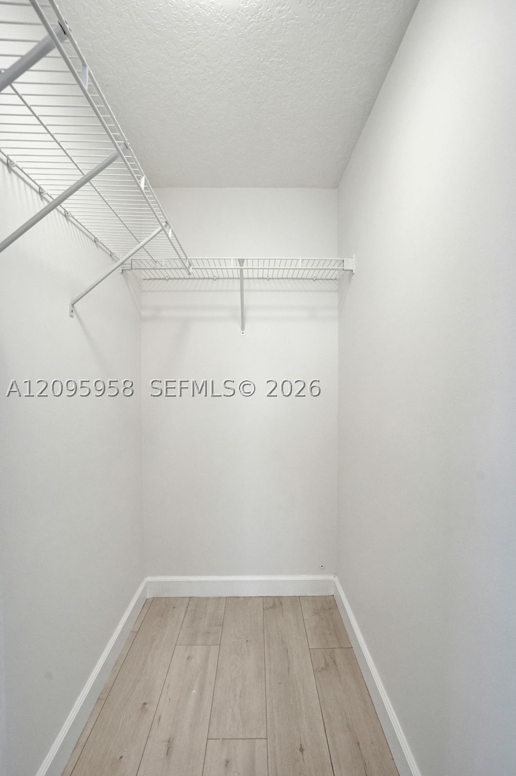Real estate property located at 1212 Las Olas Blvd, Broward, Waverly Place, Fort Lauderdale, FL