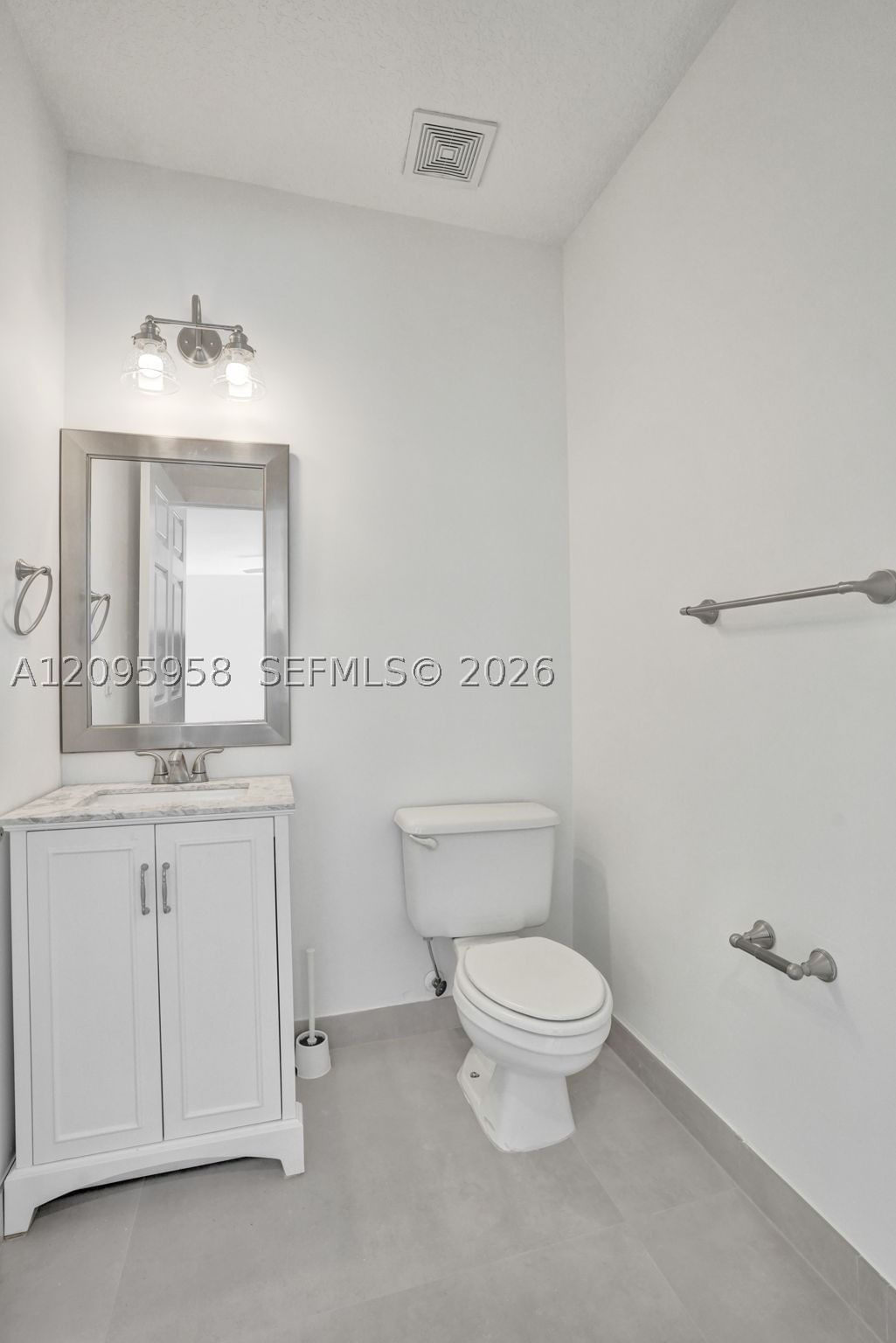 Real estate property located at 1212 Las Olas Blvd, Broward, Waverly Place, Fort Lauderdale, FL