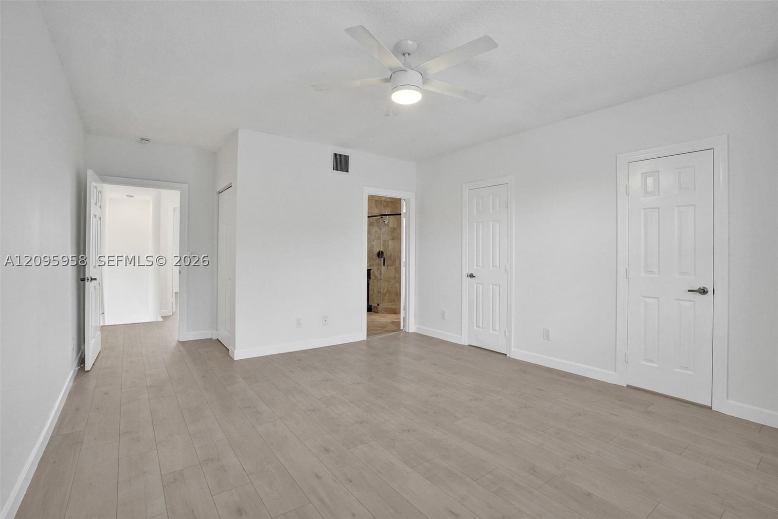 Real estate property located at 1212 Las Olas Blvd, Broward, Waverly Place, Fort Lauderdale, FL