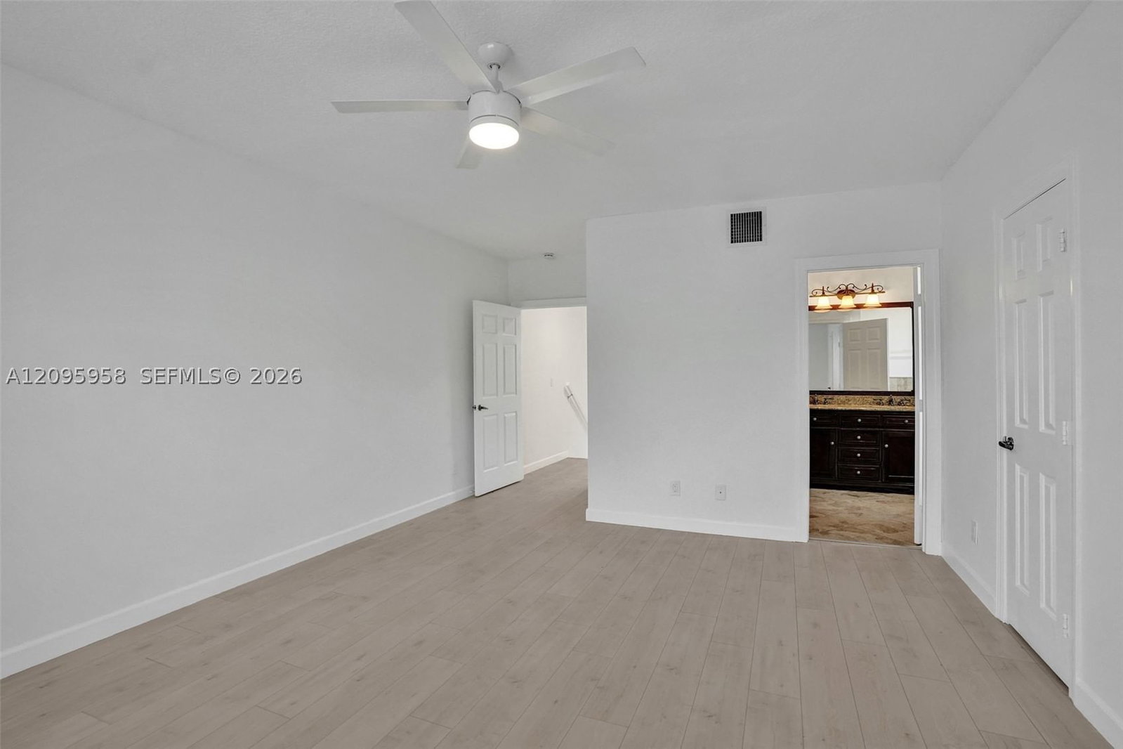 Real estate property located at 1212 Las Olas Blvd, Broward, Waverly Place, Fort Lauderdale, FL