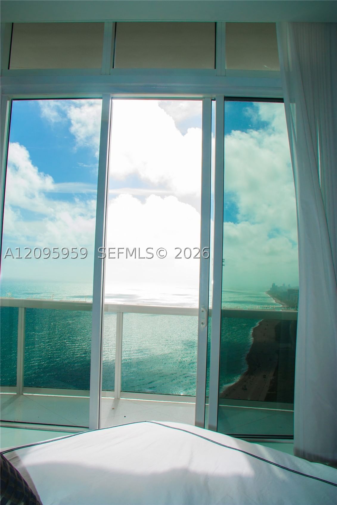 Real estate property located at 15811 Collins Ave #4306, Miami-dade, Tdr Tower Iii Condo, Sunny Isles Beach, FL