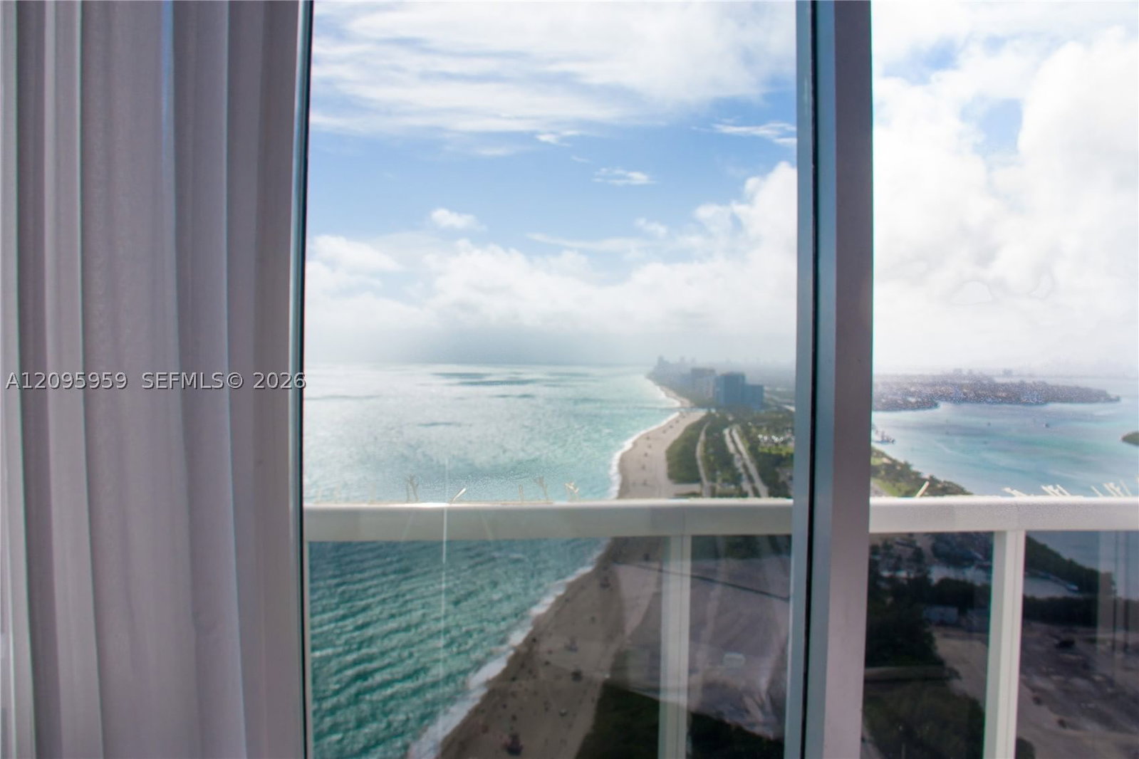 Real estate property located at 15811 Collins Ave #4306, Miami-dade, Tdr Tower Iii Condo, Sunny Isles Beach, FL