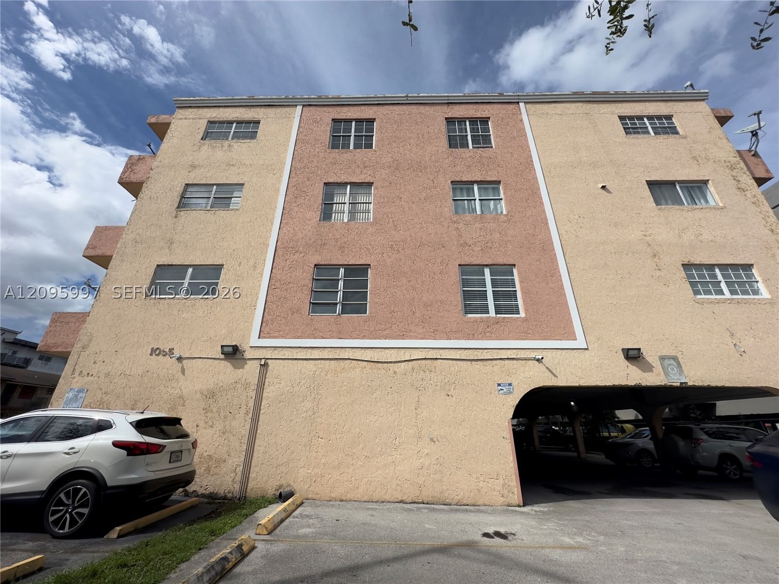 Real estate property located at 1055 77th St #311, Miami-dade, Flamenco Condo, Hialeah, FL