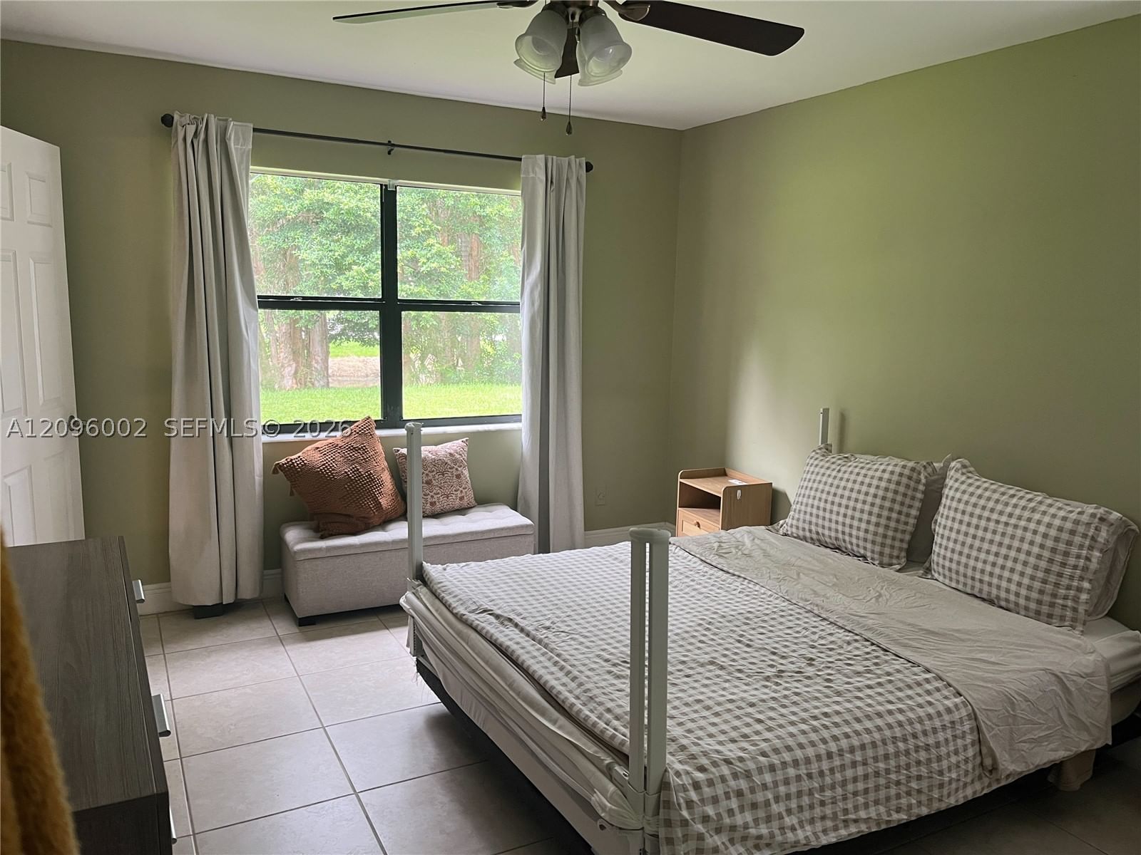Real estate property located at 10301 11th St #104, Broward, Fairview At Pembroke Poin, Pembroke Pines, FL