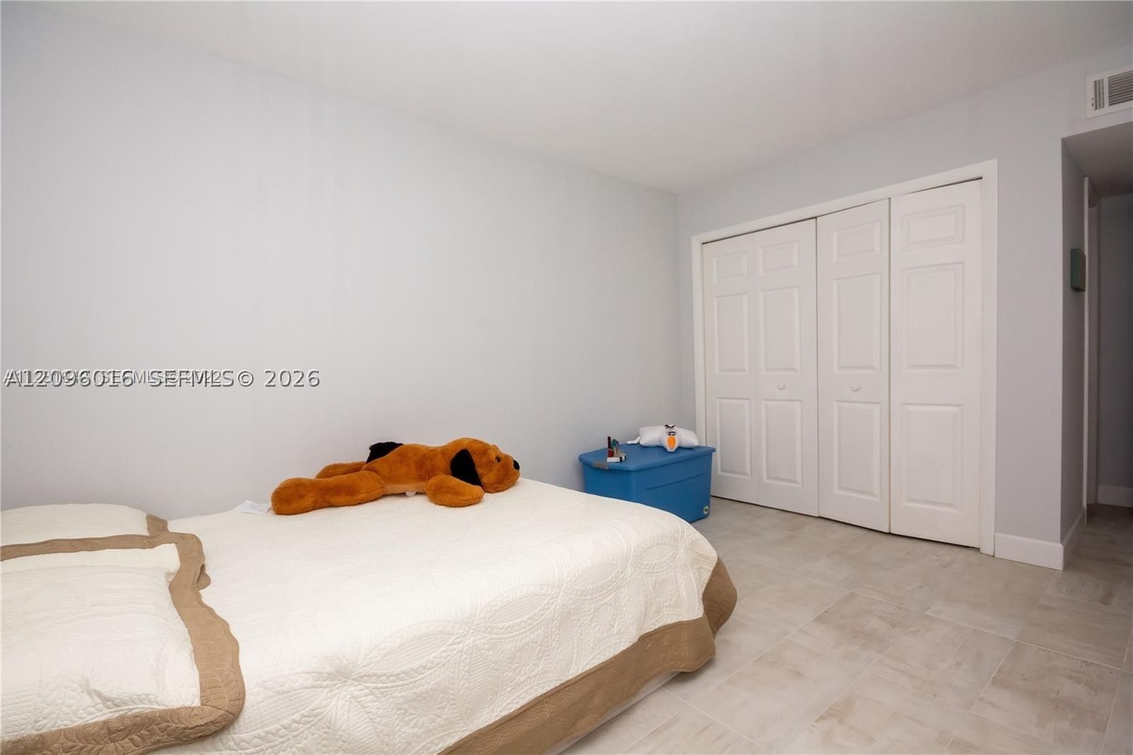 Real estate property located at 16251 Golf Club Rd #109, Broward, Bldg 6 Of Country Club Ap, Weston, FL