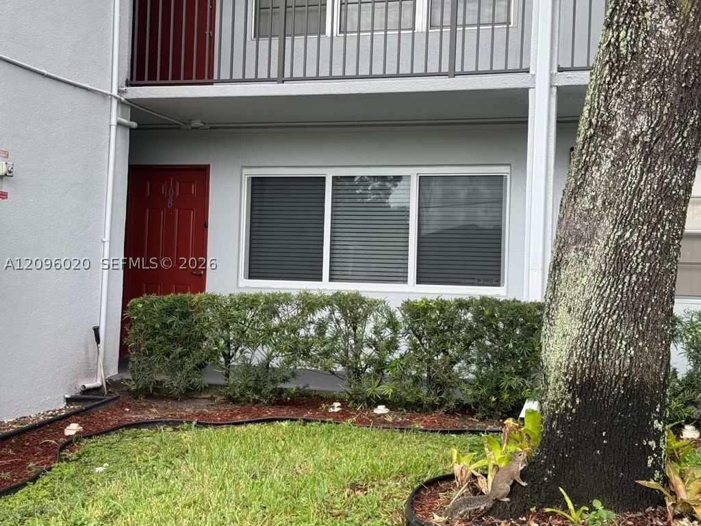 Real estate property located at 1401 135th Ter #108H, Broward, Ivanhoe West At Century V, Pembroke Pines, FL