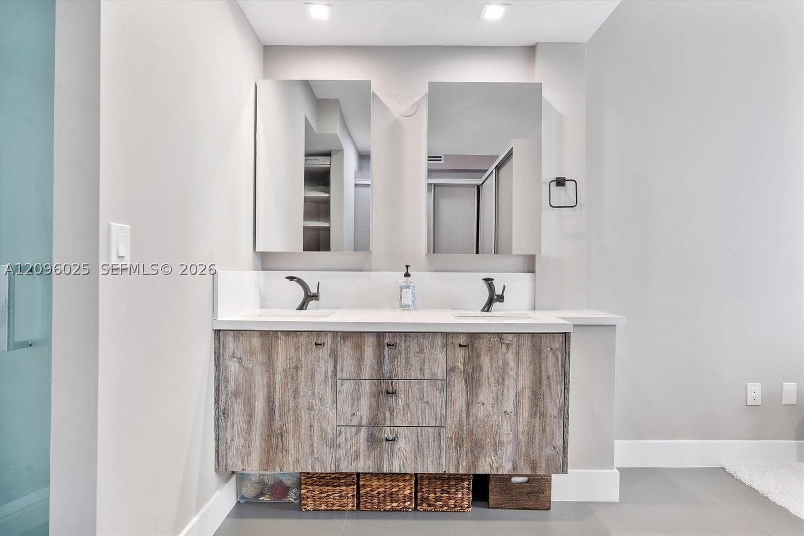 Real estate property located at 6365 Collins Ave #4307, Miami-dade, Akoya Condo, Miami Beach, FL