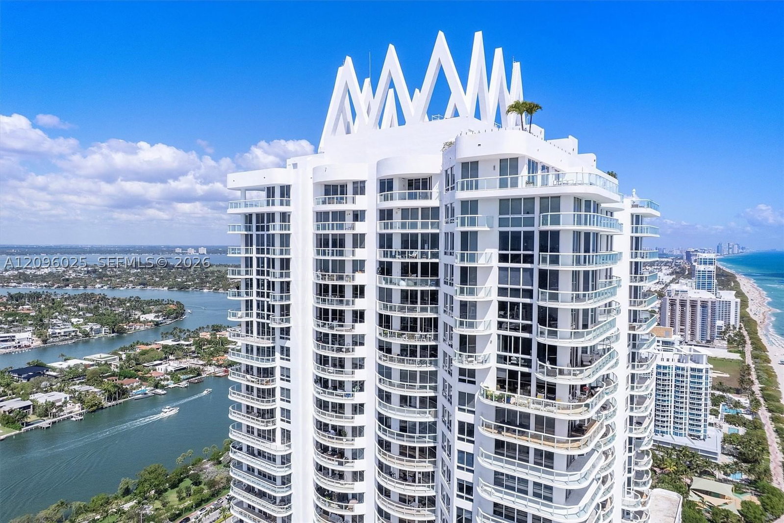 Real estate property located at 6365 Collins Ave #4307, Miami-dade, Akoya Condo, Miami Beach, FL