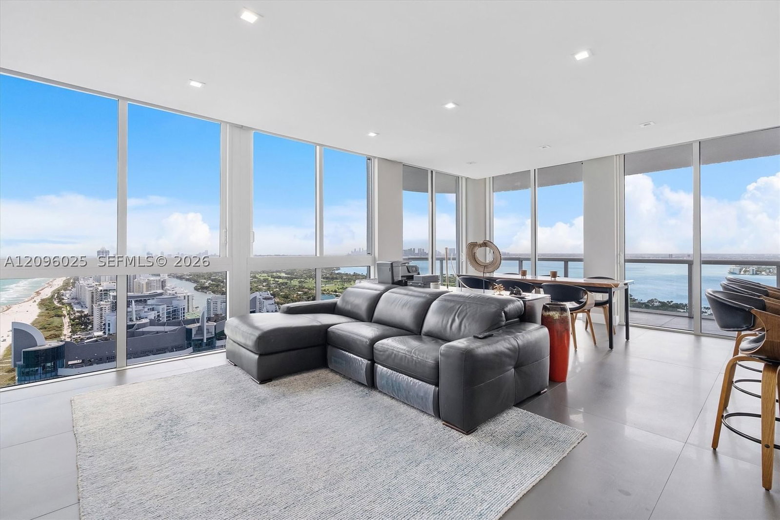 Real estate property located at 6365 Collins Ave #4307, Miami-dade, Akoya Condo, Miami Beach, FL