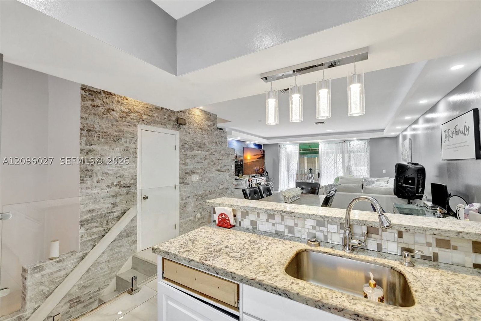 Real estate property located at 12662 14th St, Broward, Savannah Plat 3, Sunrise, FL