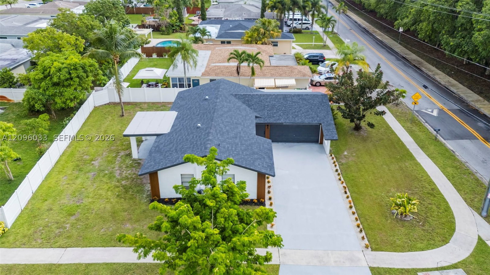 Real estate property located at 5090 11th St, Broward, Oakland Hills 1st Sec, Margate, FL
