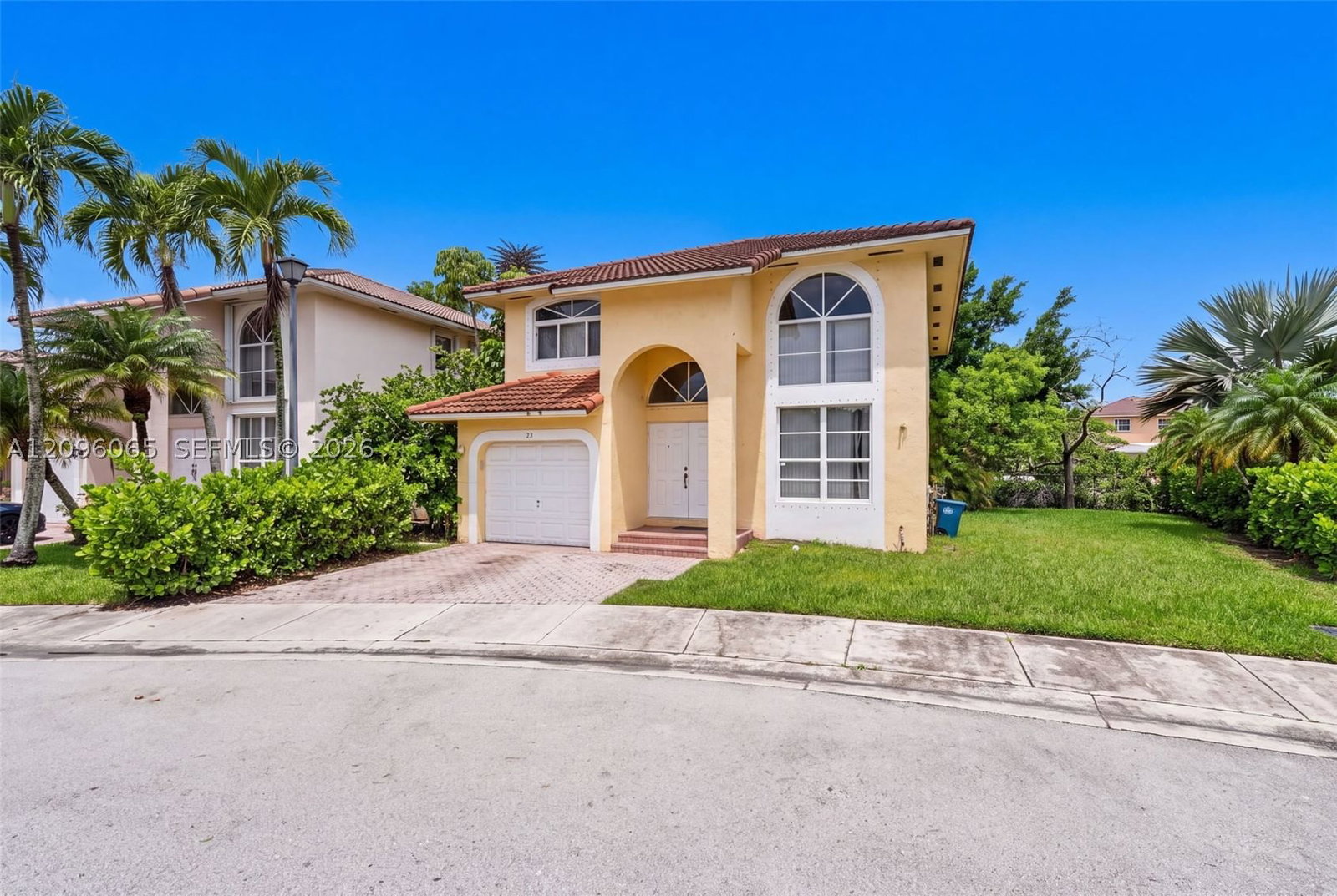 Real estate property located at 417 Kelly Ln, Broward, Bonaventure, Weston, FL