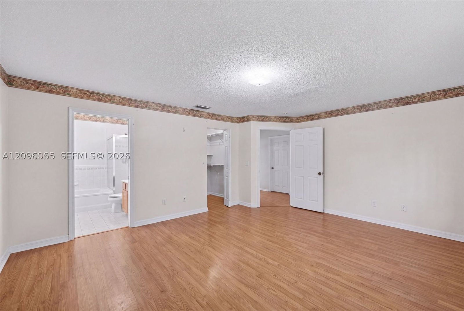 Real estate property located at 417 Kelly Ln, Broward, Bonaventure, Weston, FL