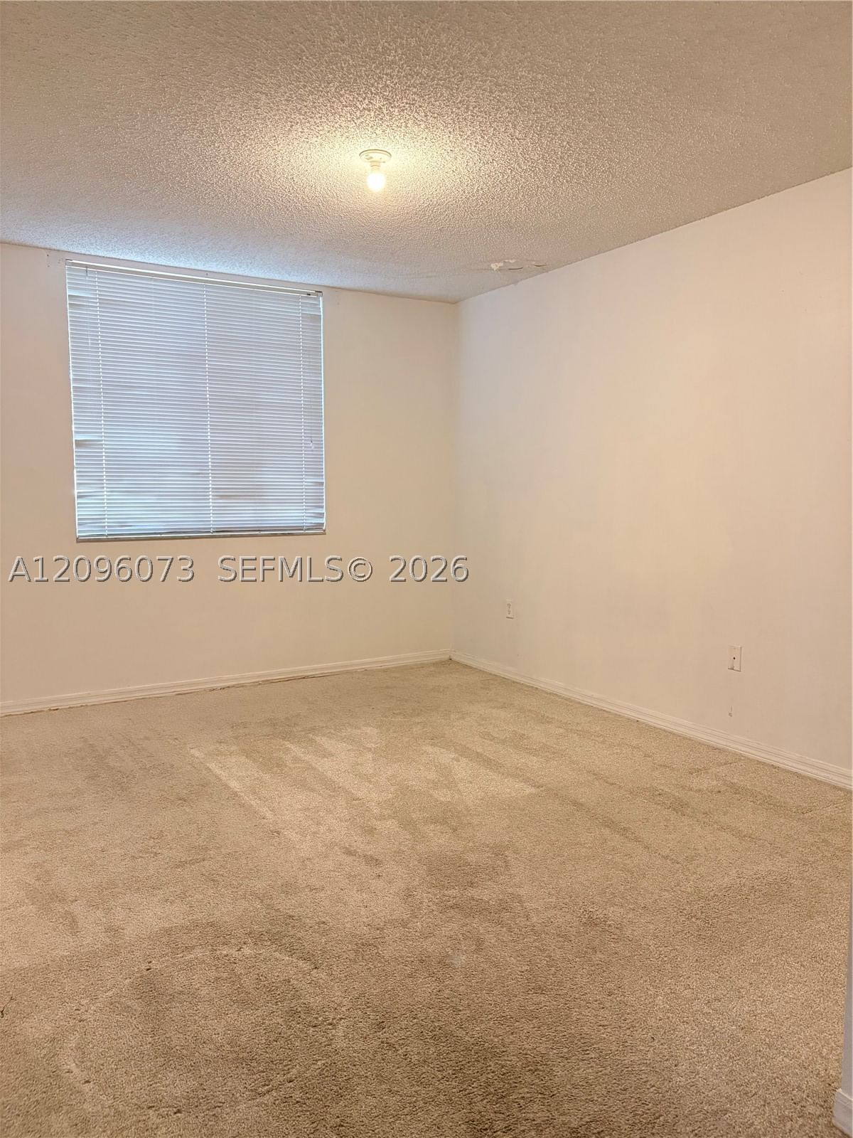 Real estate property located at 711 111th Way #202, Broward, Devonaire Condo At Pembro, Pembroke Pines, FL