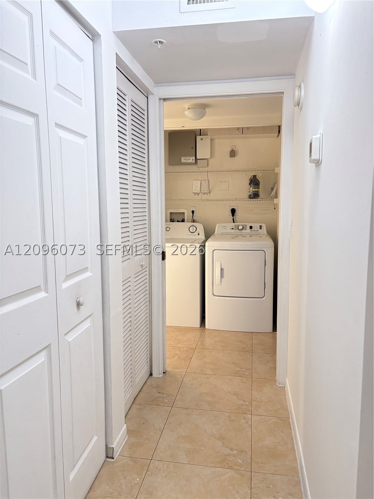 Real estate property located at 711 111th Way #202, Broward, Devonaire Condo At Pembro, Pembroke Pines, FL