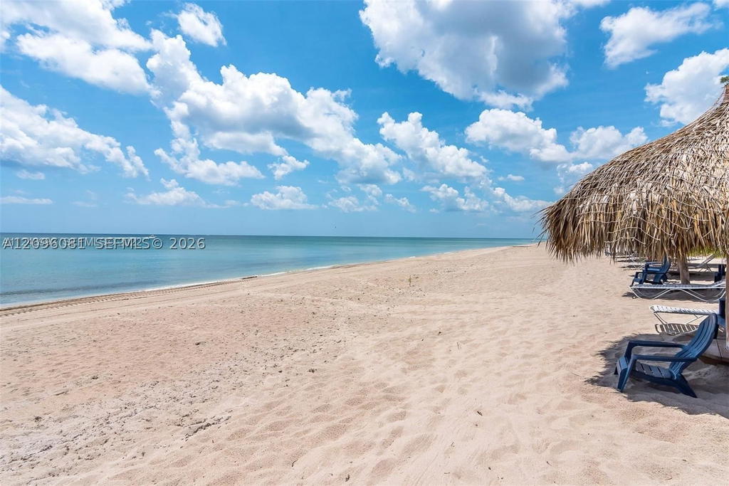 Real estate property located at 3912 Ocean Blvd #306, Palm Beach, Regency Highland Club Con, Highland Beach, FL