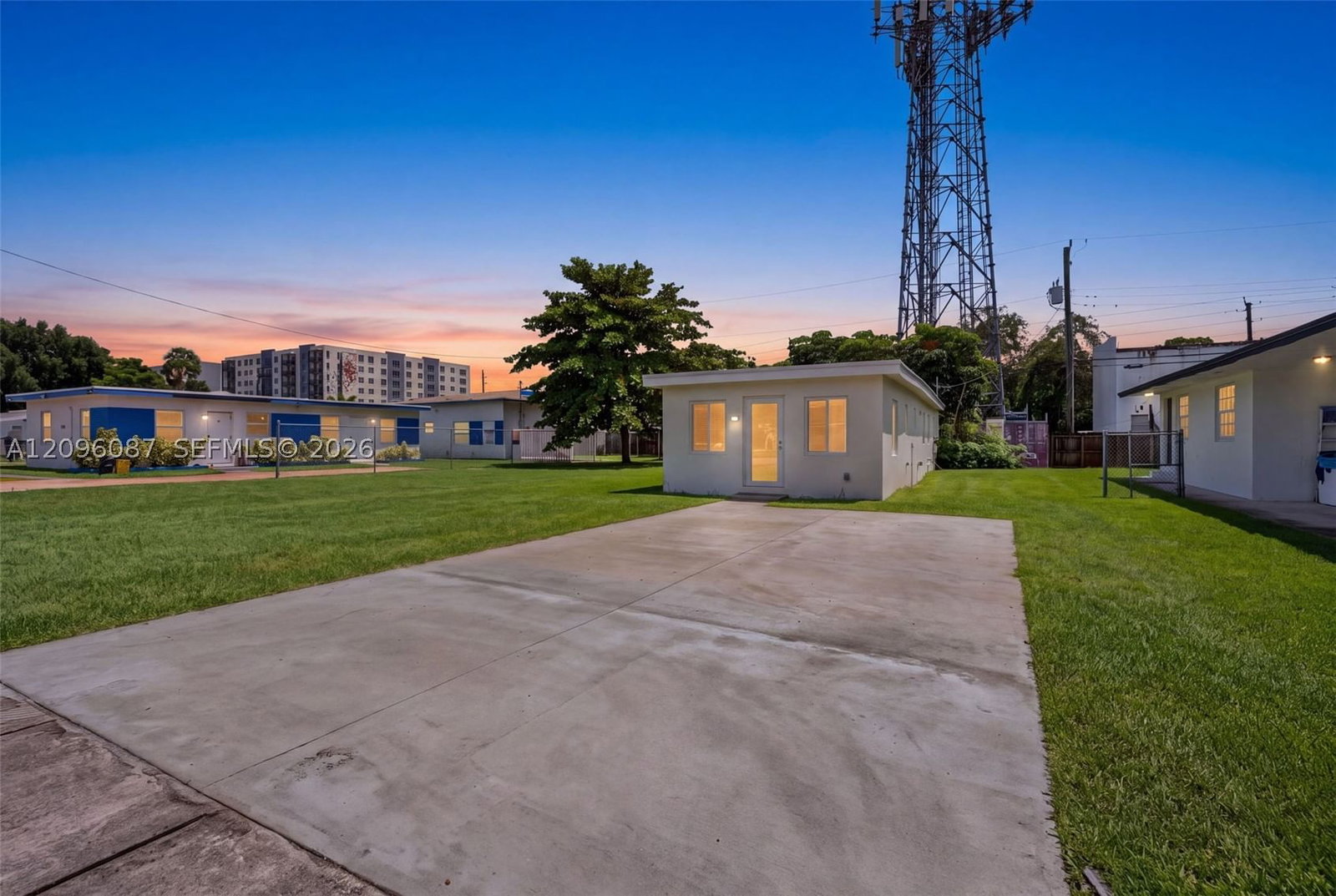 Real estate property located at 6136 Grant St, Broward, Hollywood Beach Heights S, Hollywood, FL