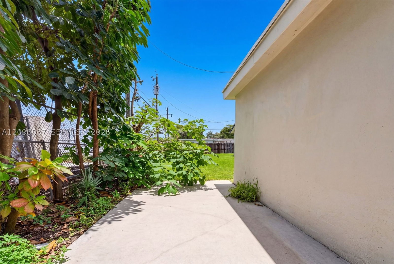 Real estate property located at 6136 Grant St, Broward, Hollywood Beach Heights S, Hollywood, FL