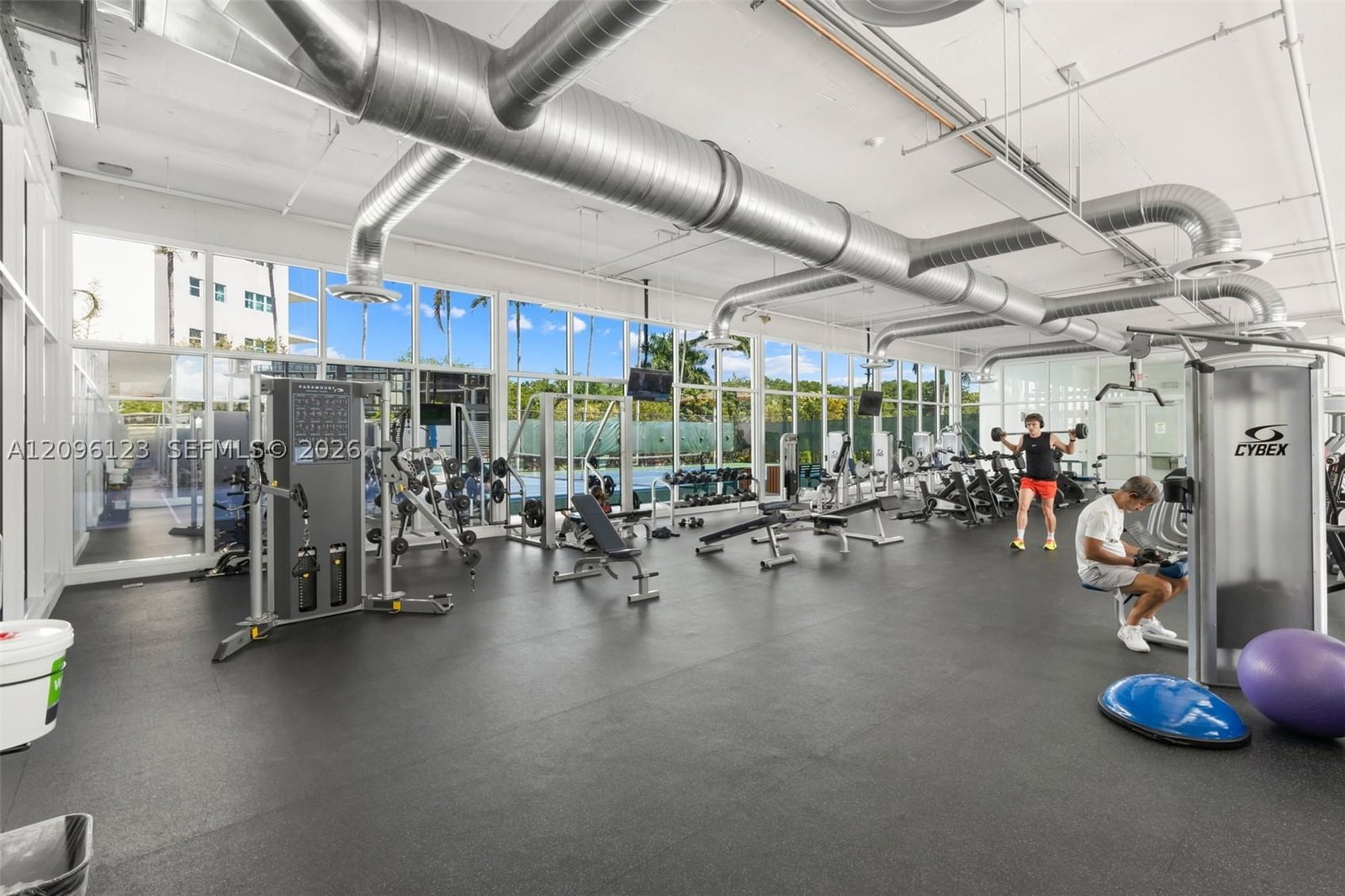 Real estate property located at 14951 Royal Oaks Ln #2008, Miami-dade, The Oaks I Condo, North Miami, FL